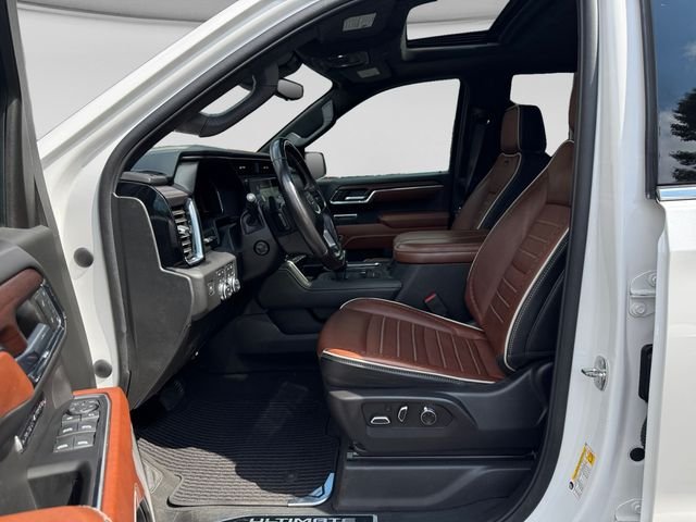 Used 2024 White GMC Denali Ultimate image 10