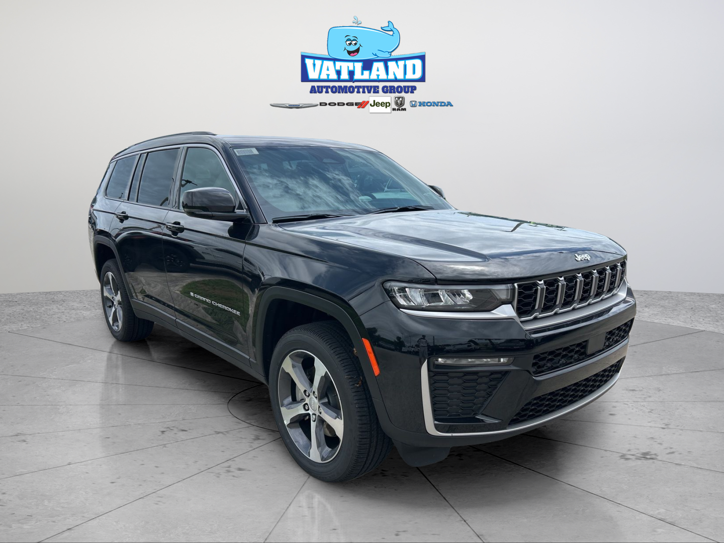 New 2026 Diamond Black Crystal Pearl-Coat Exterior Paint Jeep Limited image 22