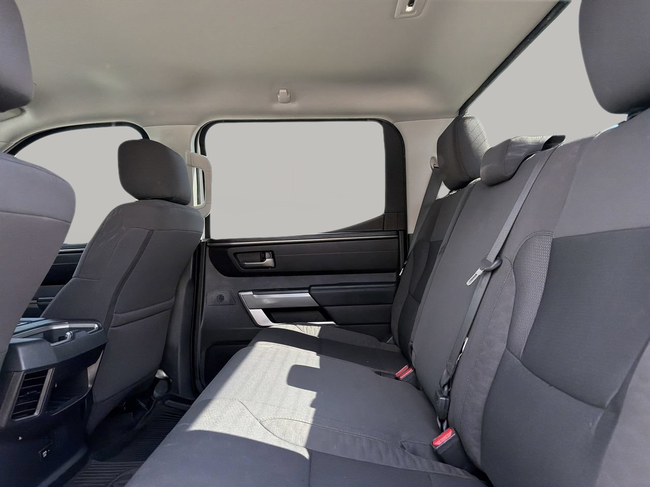 Used 2024 Ice Cap Toyota SR5 image 17