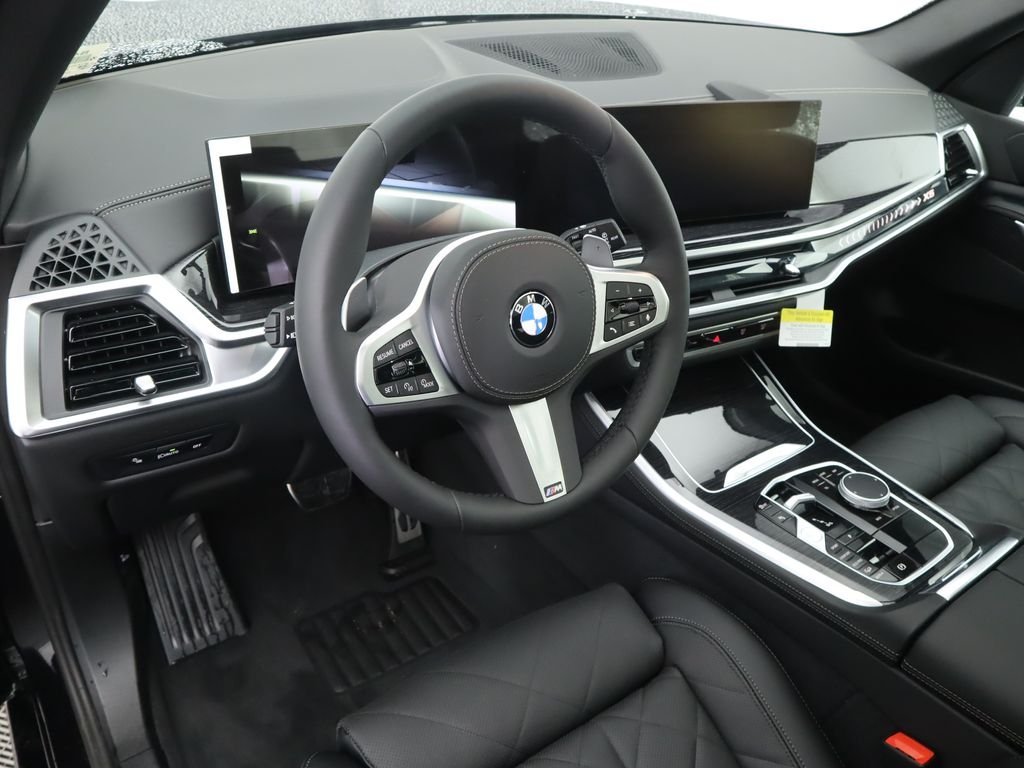 Used 2026 Black Sapphire Metallic BMW xDrive40i image 10