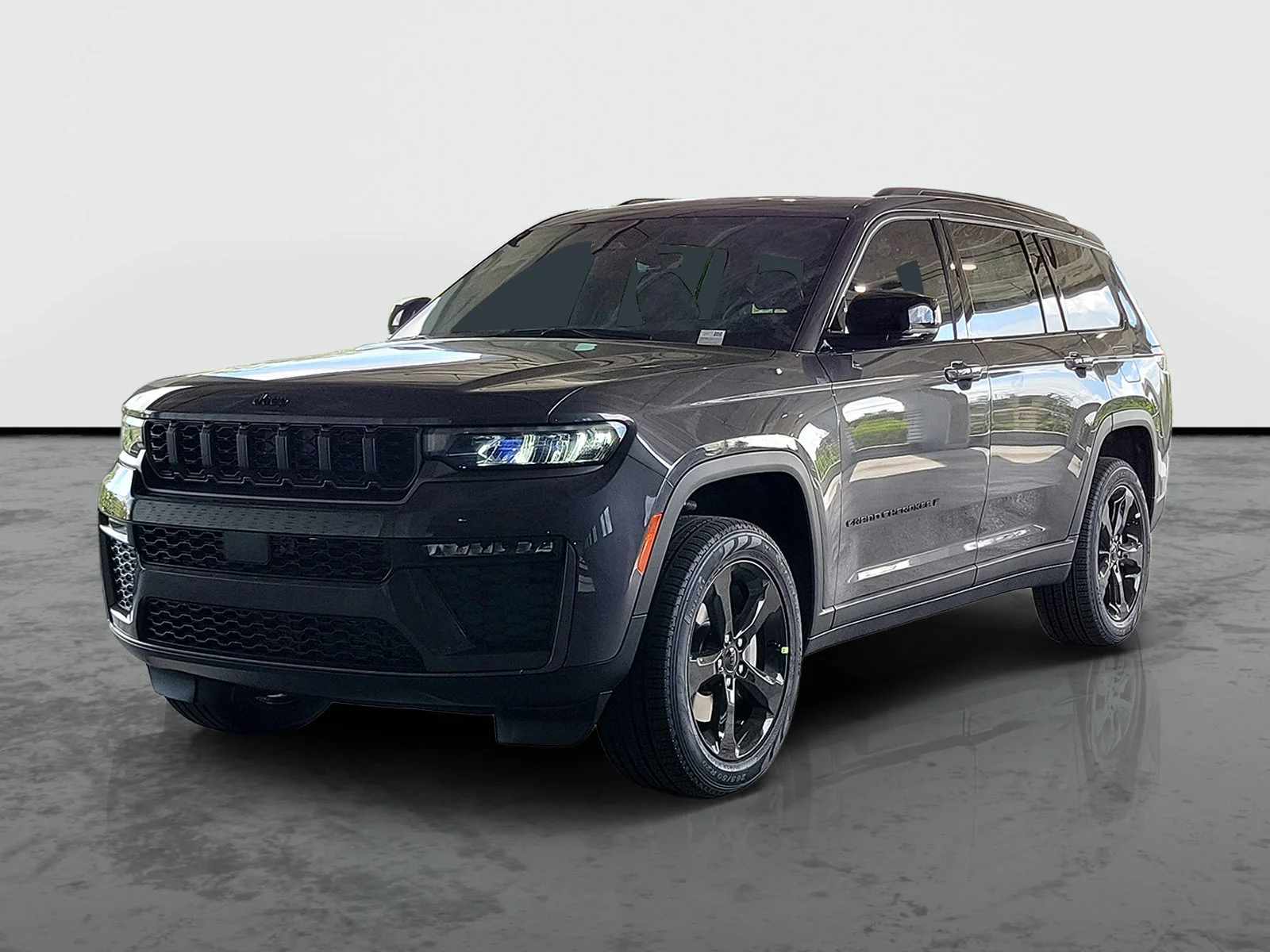 New 2026 Baltic Gray Metallic Clear-Coat Exterior Paint Jeep Limited image 3