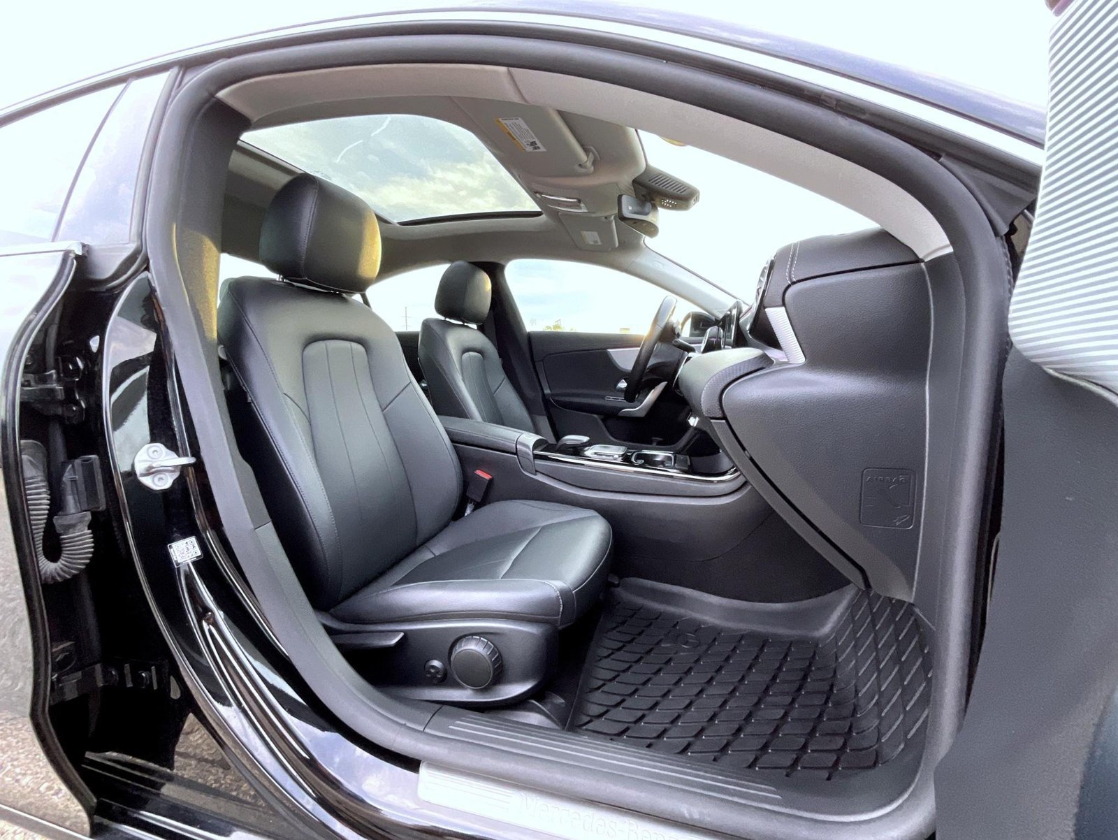 2022 Mercedes-Benz CLA CLA250 - Photo 15