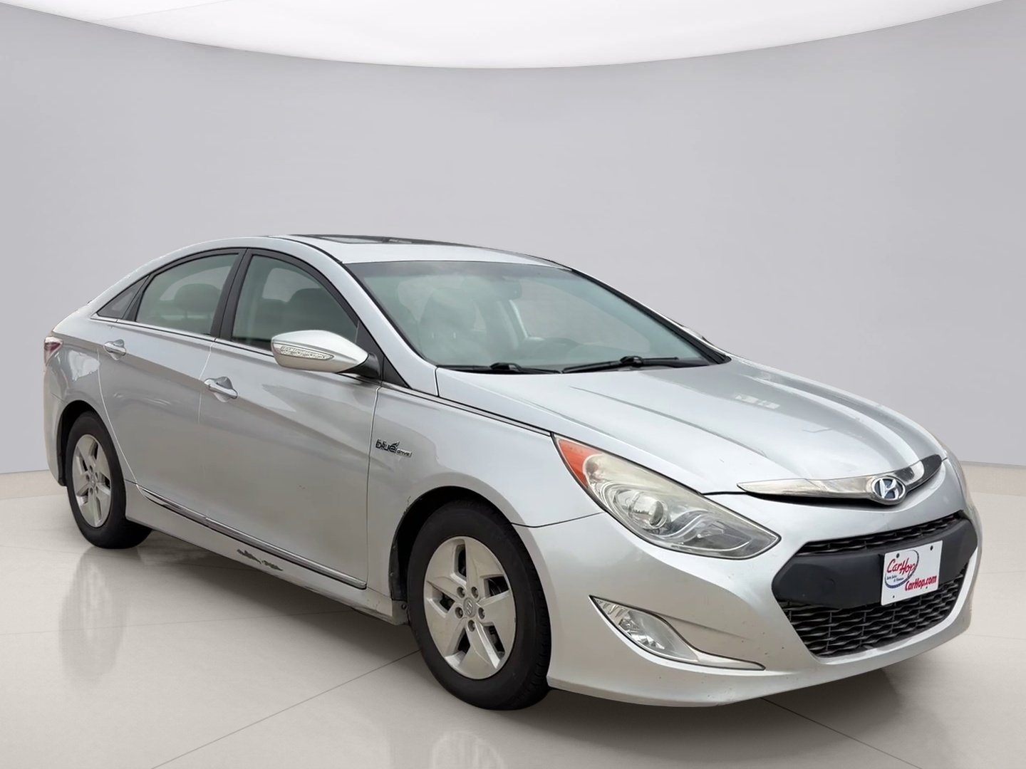 Used 2012 Silver Hyundai HYBRID image 7