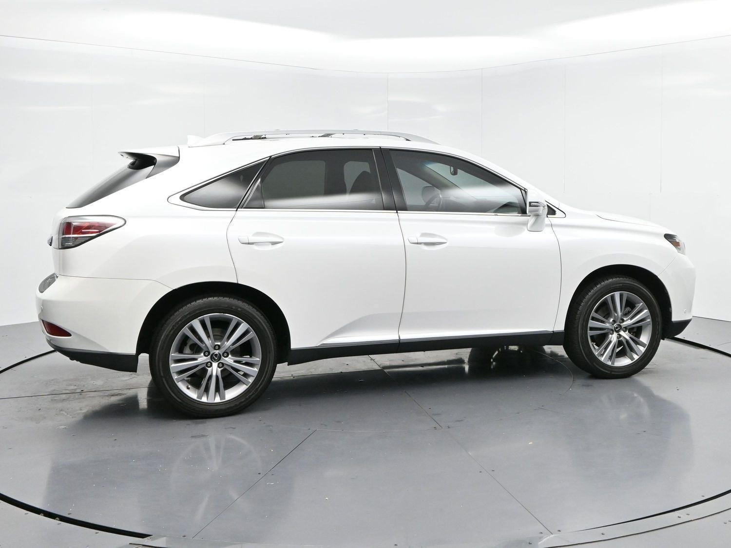 Used 2015 Starfire Pearl Lexus Base image 8