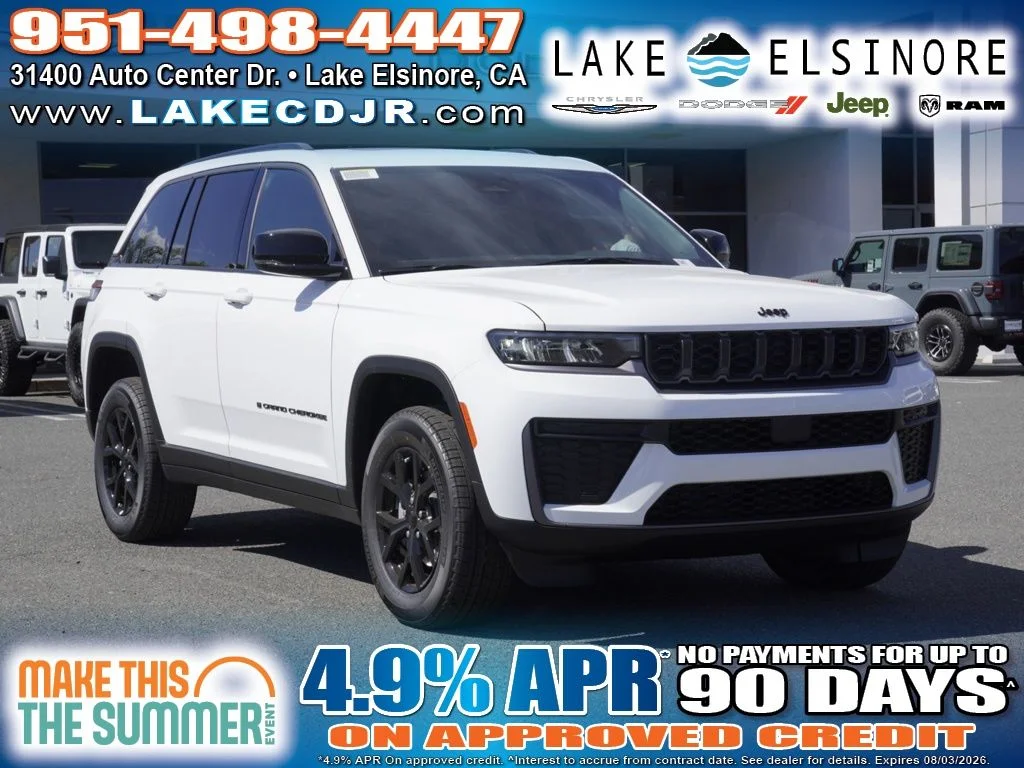 2026 Jeep Grand Cherokee Laredo