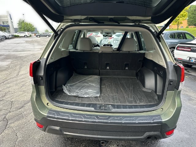 Used 2021 Green Subaru Premium image 25