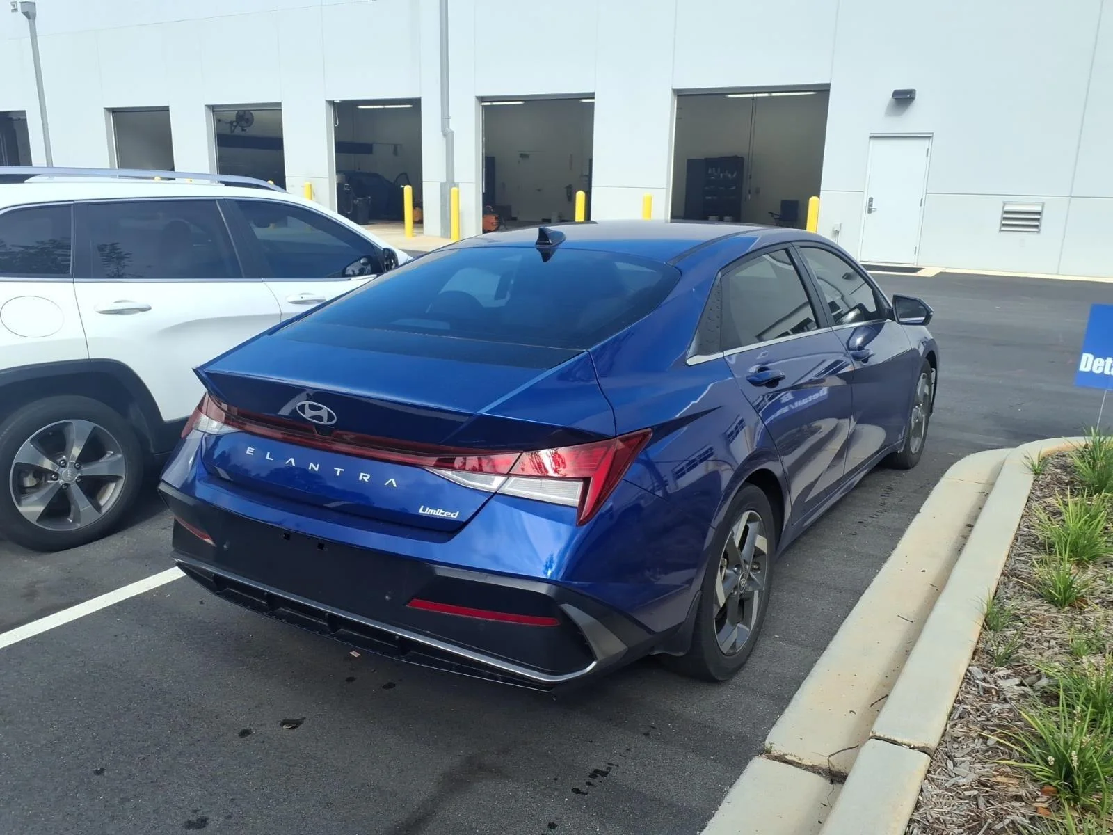Used 2024 Intense Blue Hyundai Limited image 5