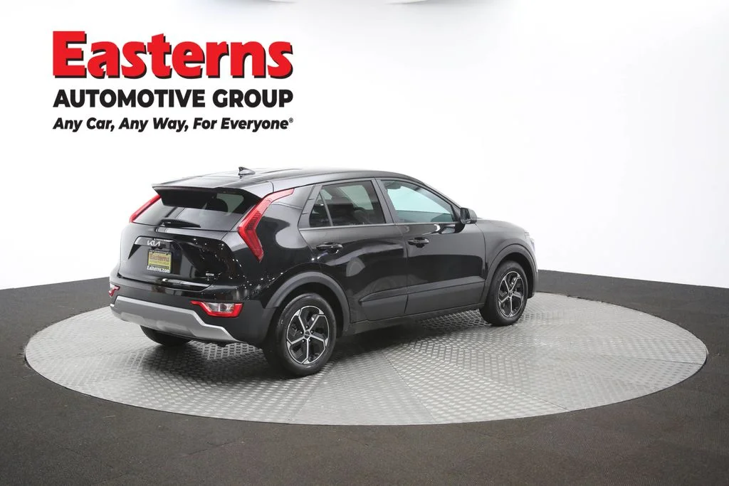 Used 2025 Black Kia LX image 58