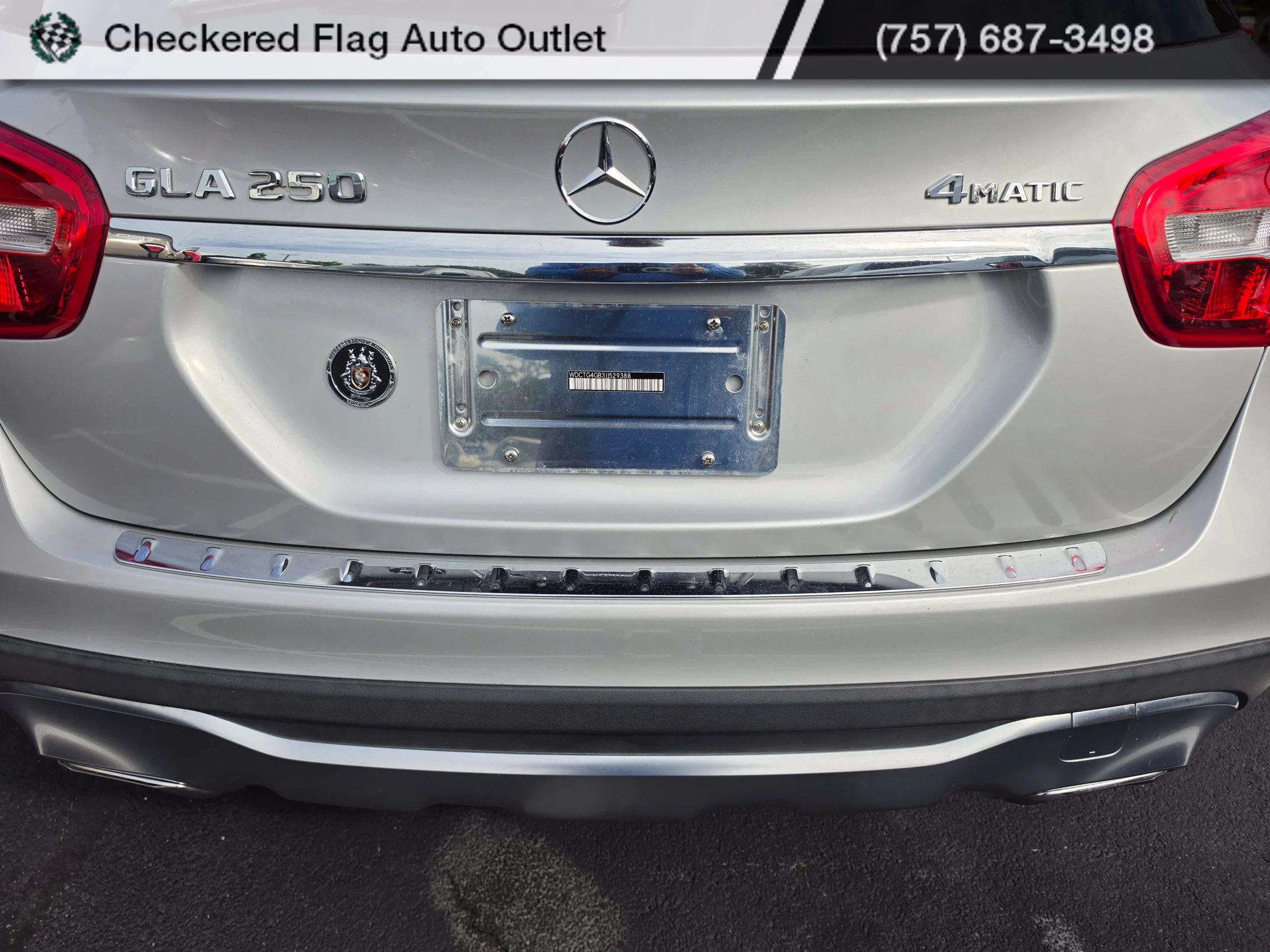Used 2018 Polar Silver Metallic Mercedes-Benz GLA 250 image 7