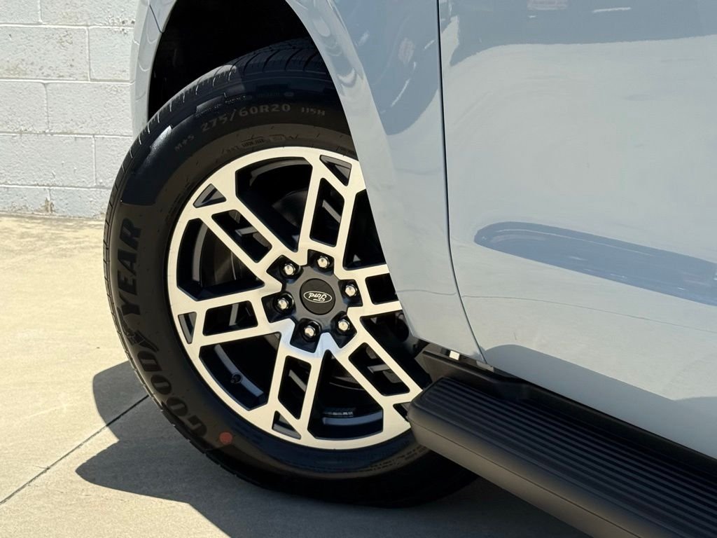 New 2026 Glacier Gray Metallic Tri-Coat Ford MAX Active image 16