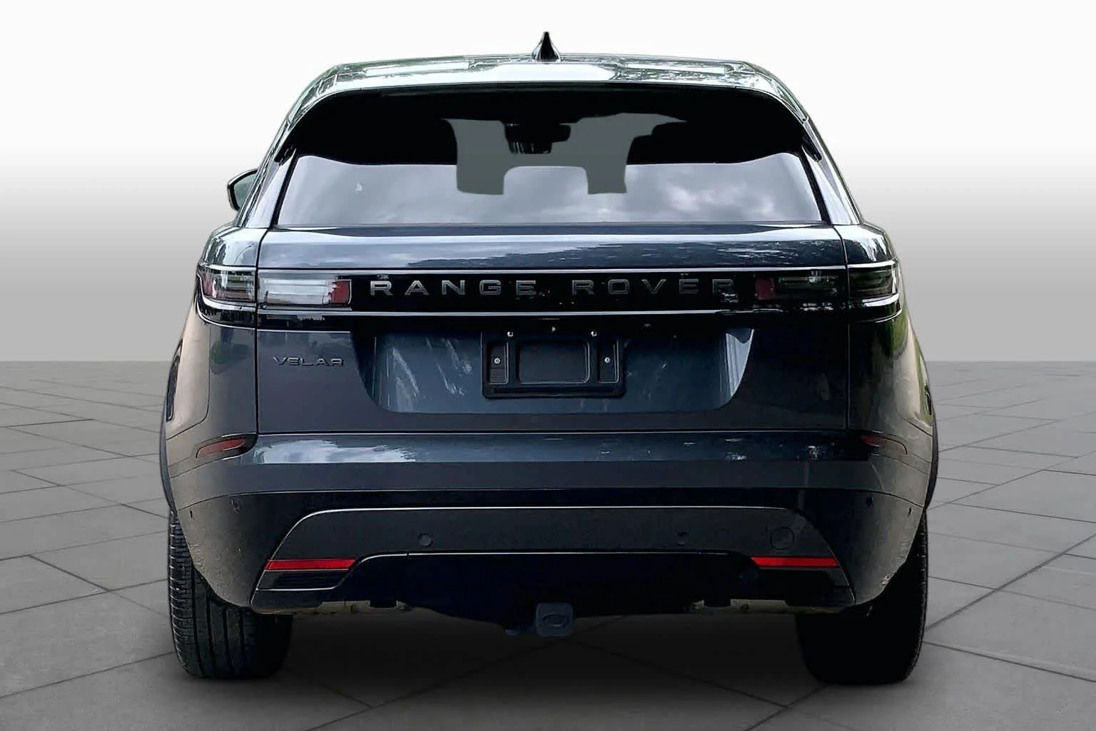 Used 2026 Varesine Blue Metallic Land Rover Dynamic SE image 5