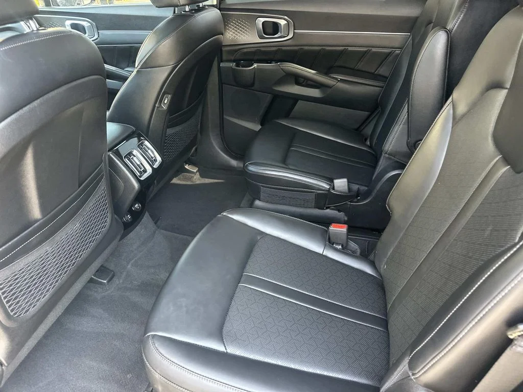 Used 2023 Black Kia SX image 16