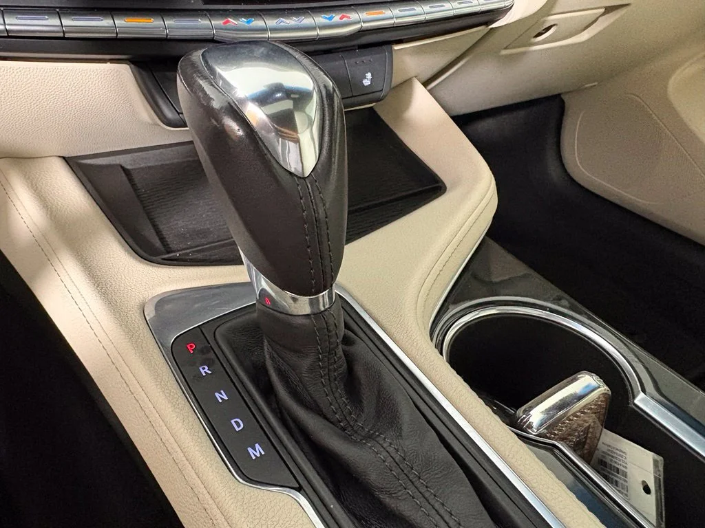 Used 2020 Blue Cadillac Luxury image 40