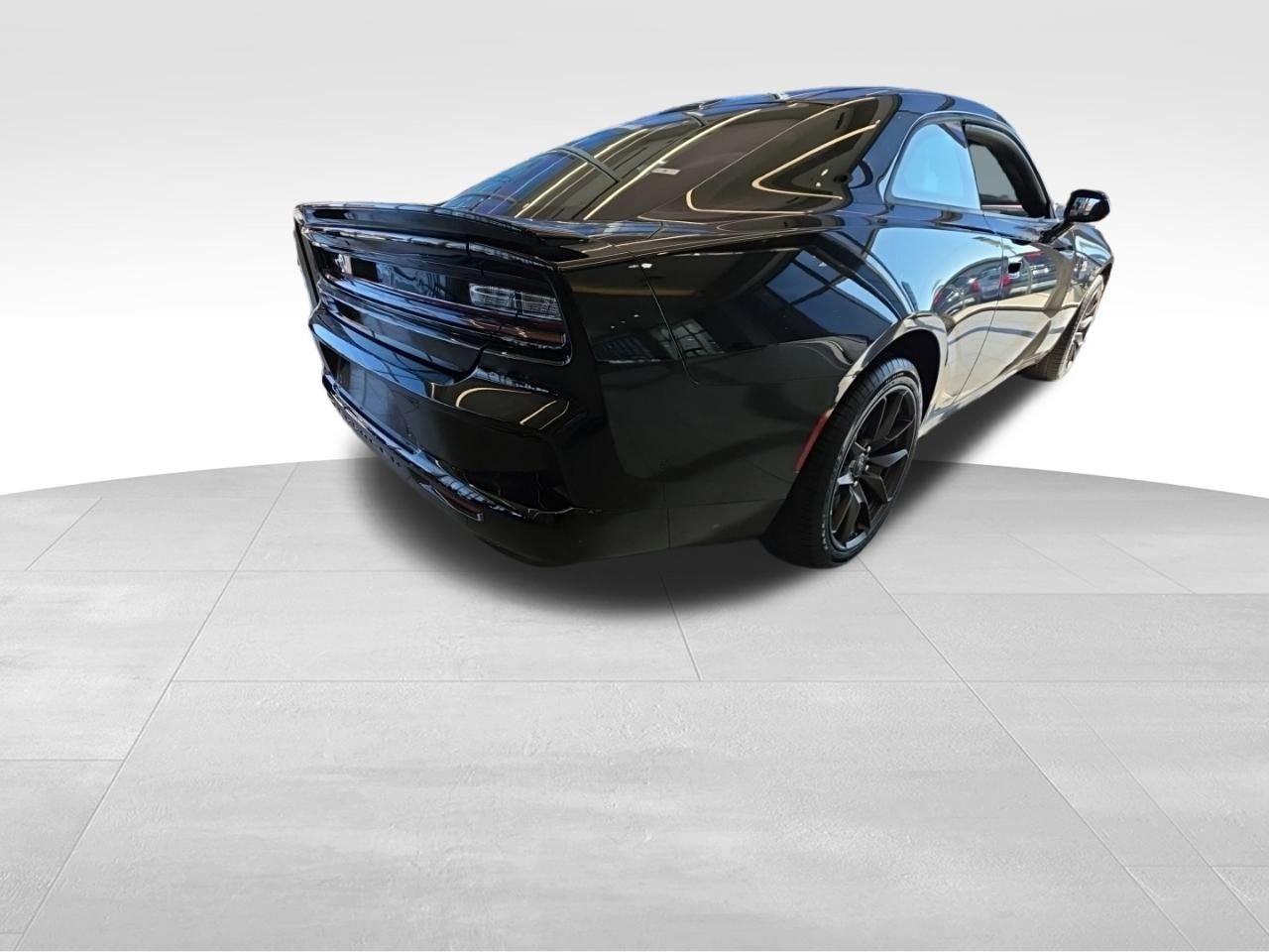 New 2026 Diamond Black Crystal Pearlcoat Dodge R/T Scat Pack image 7