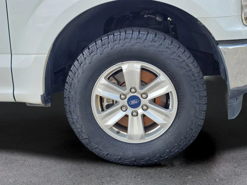 Used 2020 Oxford White Ford XL image 6