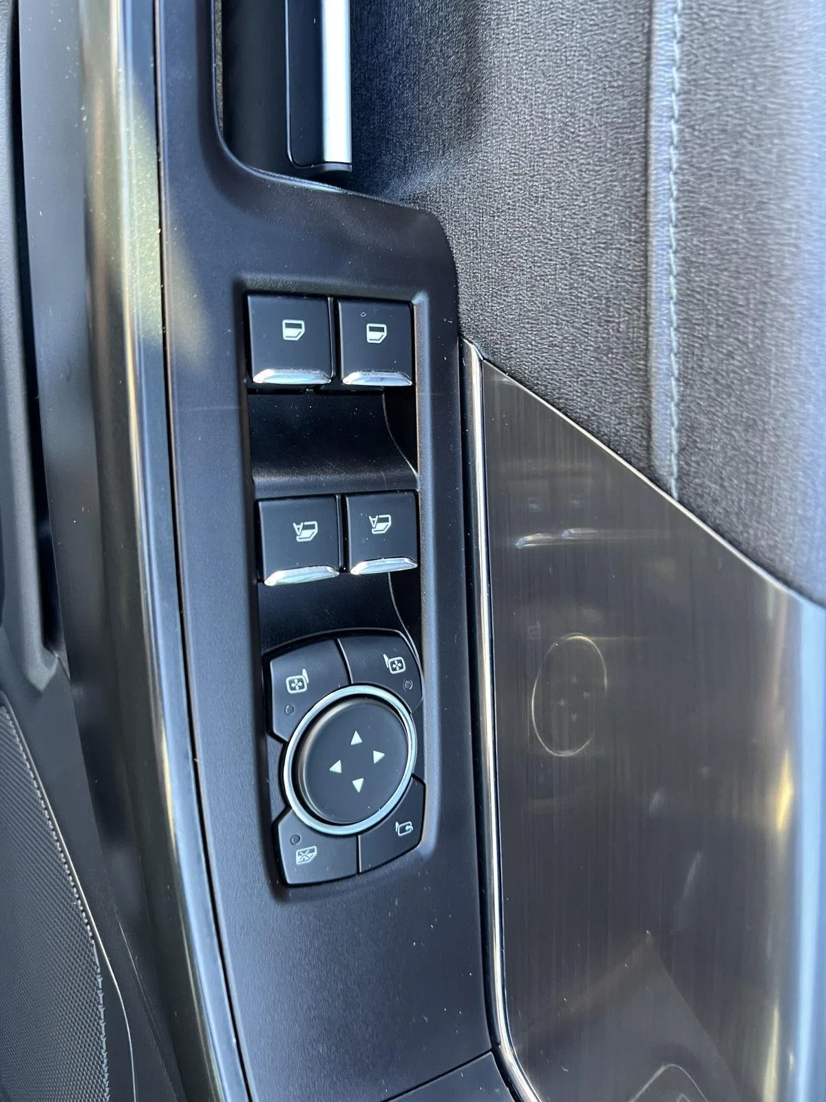 2022 Ford F-150 Raptor - Photo 17