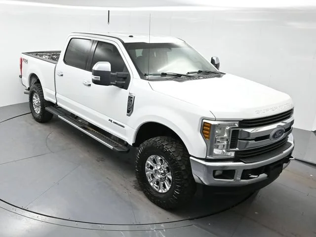 Used 2018 White Ford XL image 28