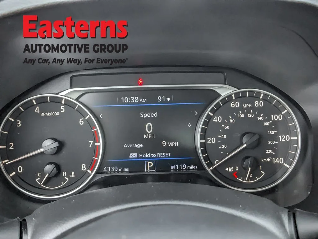 Used 2024 White Nissan 2.5 SV image 16