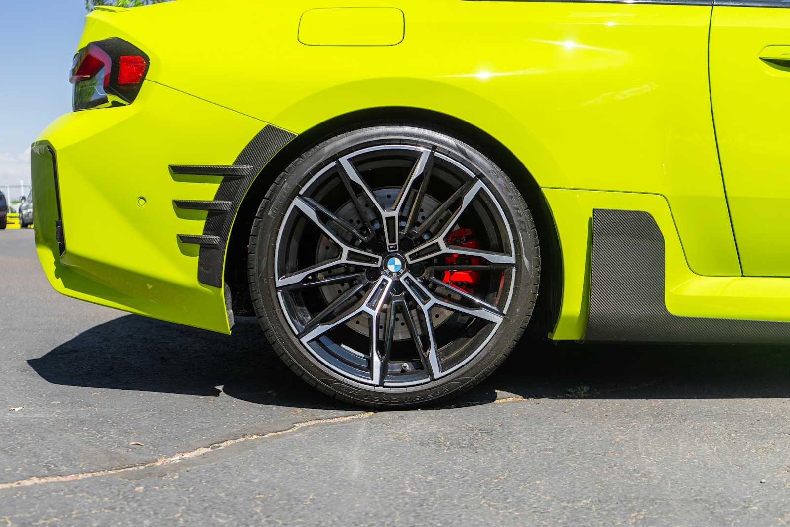 Used 2026 Sao Paulo Yellow BMW  image 6