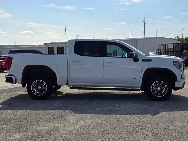Used 2025 White GMC AT4 image 6