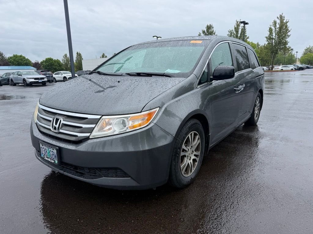 Used 2013 Polished Metal Metallic Honda EX-L image 3