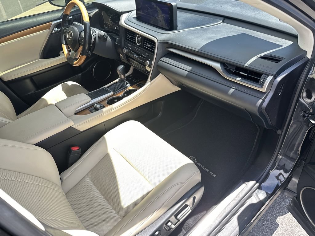 2021 Lexus RX 350 - Photo 25