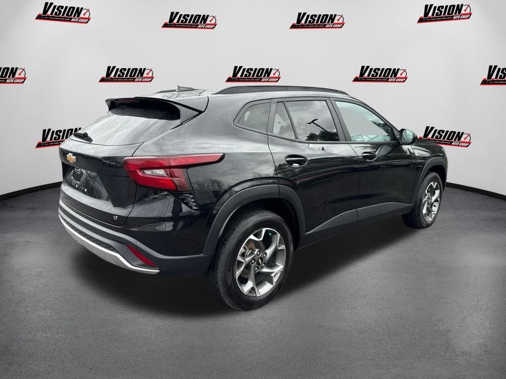 Used 2024 Black Chevrolet LT image 5