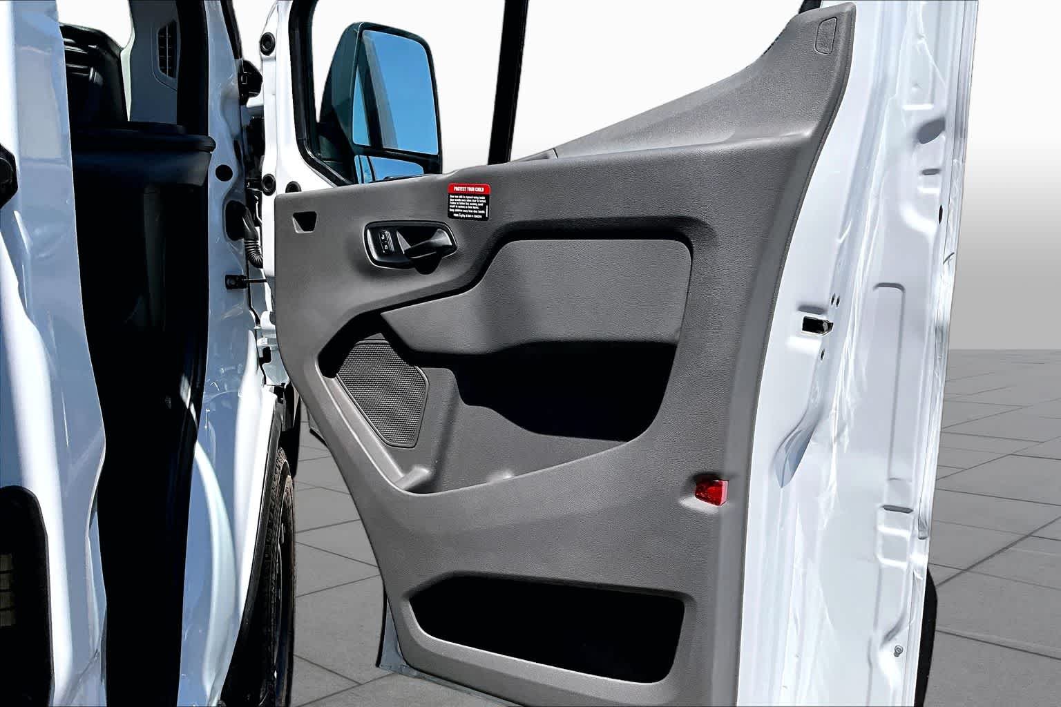 Used 2026 Oxford White Ford  image 23