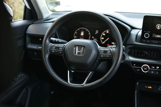 Used 2023 White Honda EX image 28
