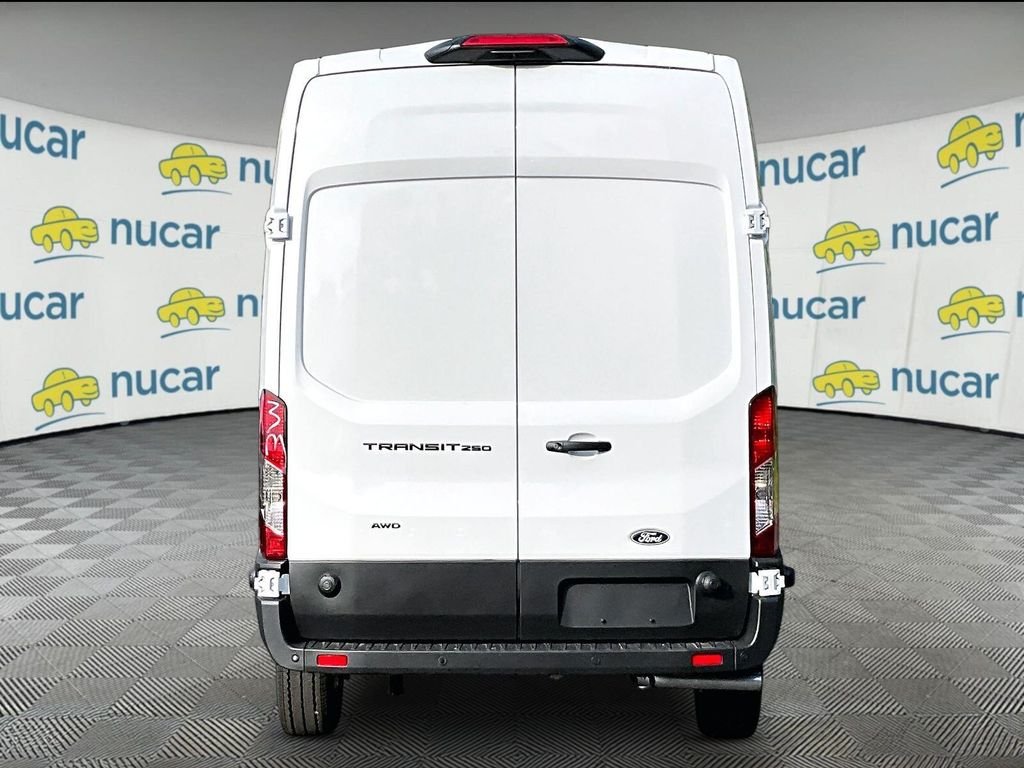 New 2026 Oxford White Ford Base image 4