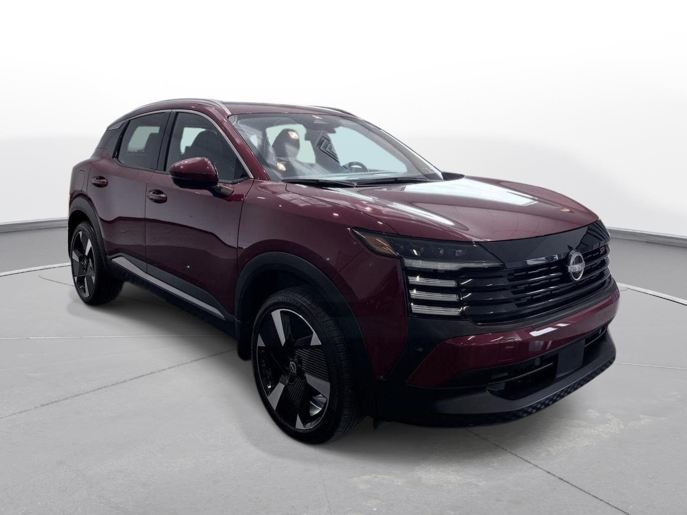 Used 2025 Scarlet Ember Tintcoat Nissan SR image 8