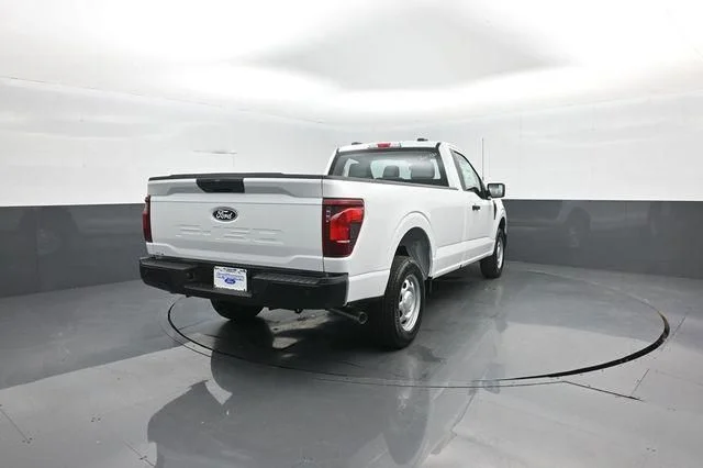 New 2026 Oxford White Ford XL image 7