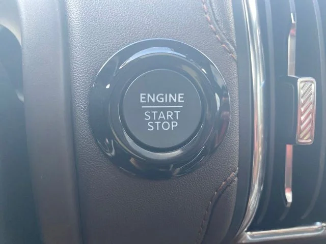 New 2027 Agate Black Metallic Ford King Ranch® image 29