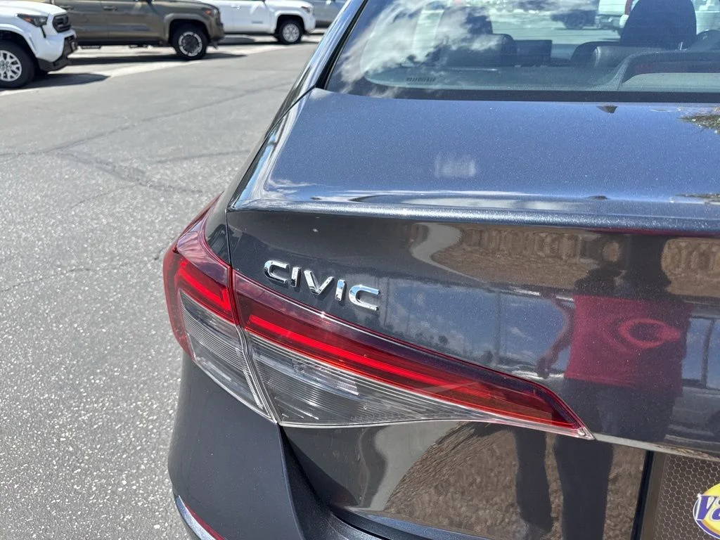 Used 2025 Gray Honda Sport image 7
