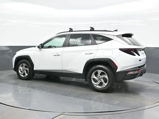 Used 2022 Gray Hyundai SEL image 3