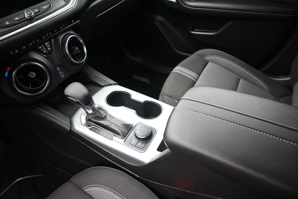 Used 2024 Gray Chevrolet LT image 31