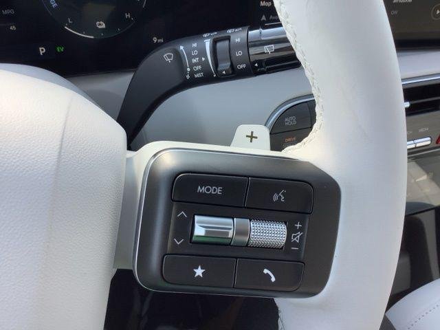 New 2026 Abyss Black Hyundai SEL Premium image 21
