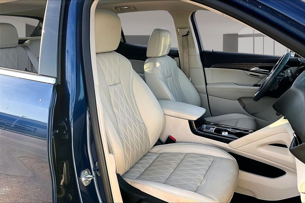 Used 2023 Blue Buick Avenir image 7