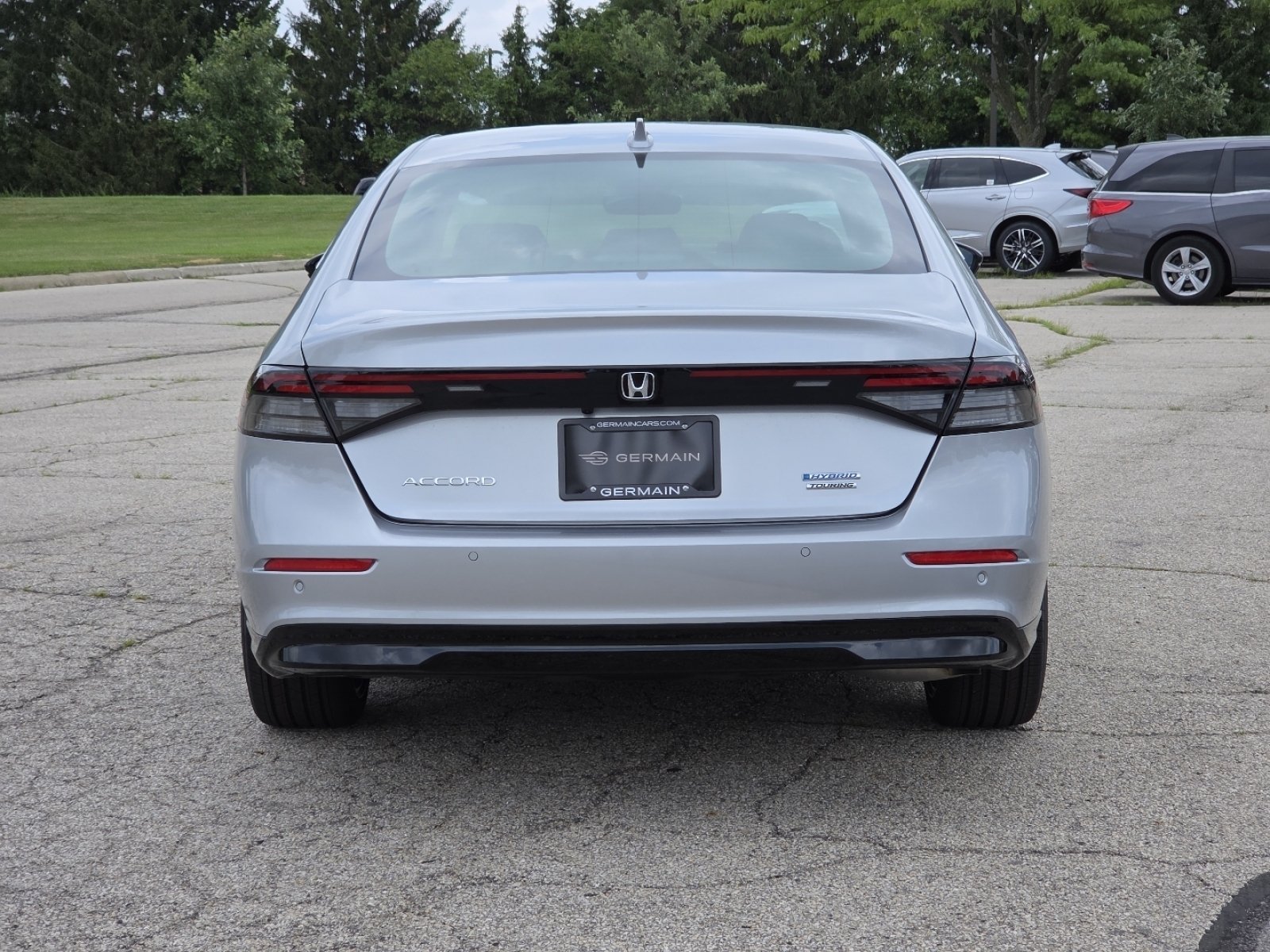 New 2026 Solar Silver Metallic Honda Touring image 23