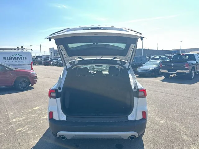 Used 2025 White Ford Active image 24