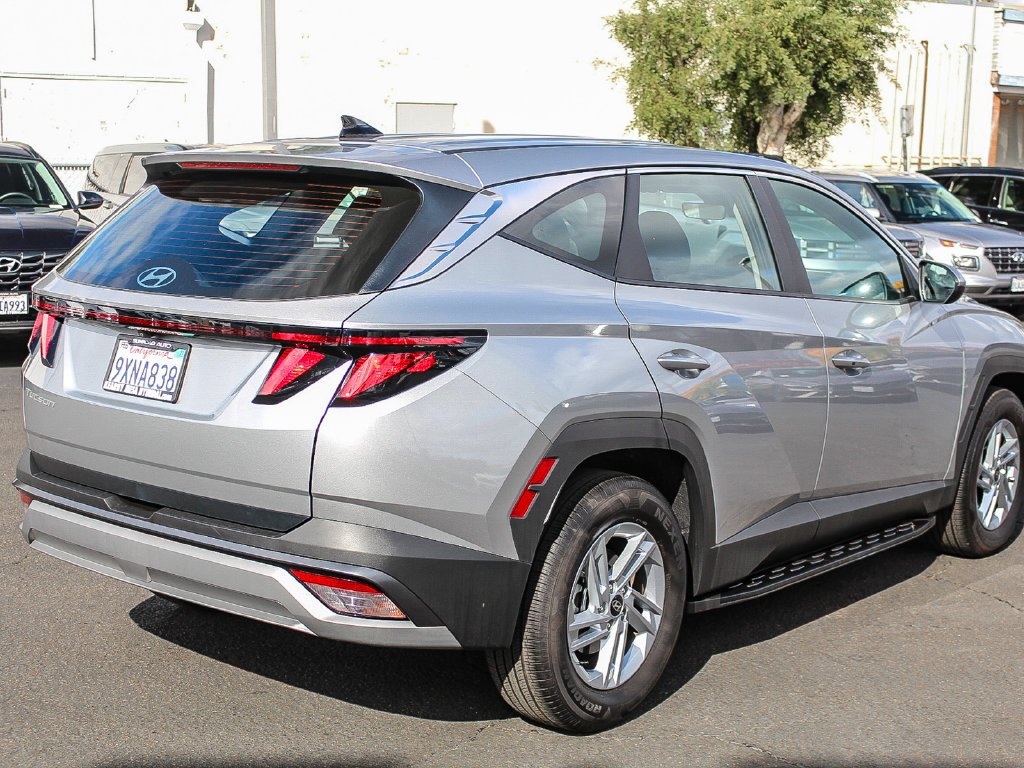 Used 2026 Silver Hyundai SE image 9