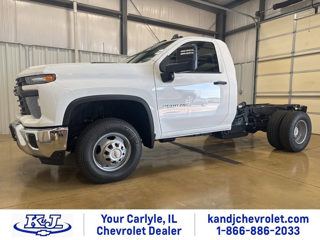 2026 Chevrolet Silverado HD WT 4WD Regular Cab 137.5" WB's photo