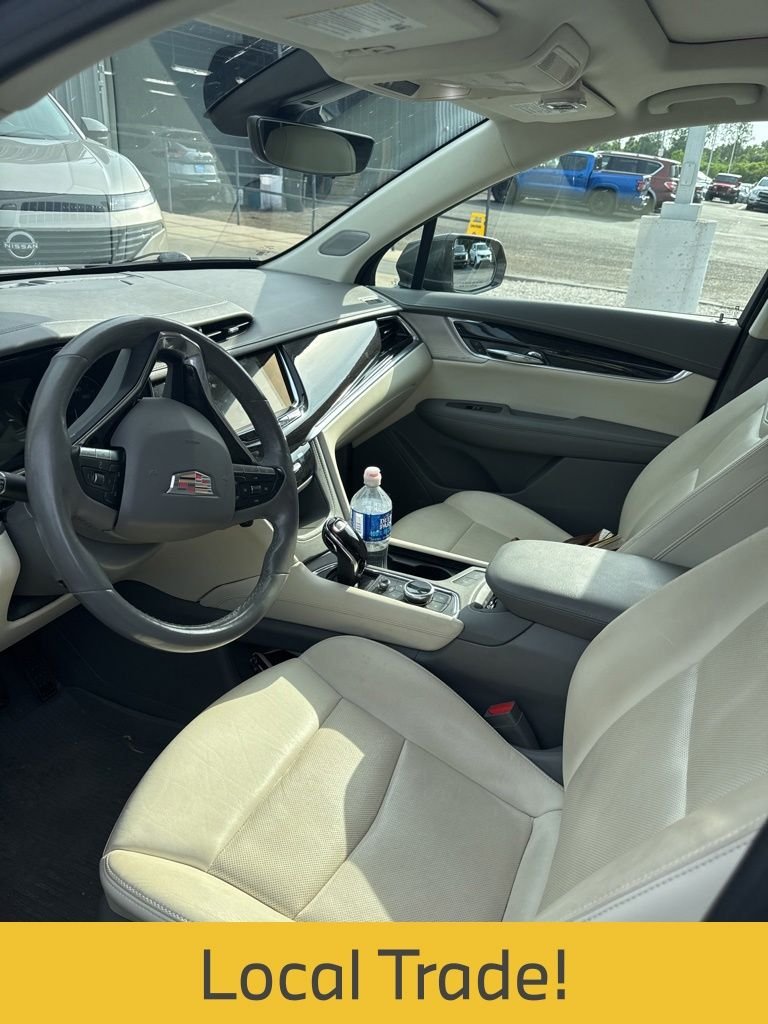 Used 2020 Brown Cadillac Premium Luxury image 5