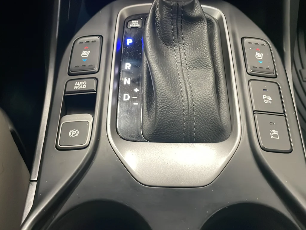 Used 2017 Gray Hyundai Limited Ultimate image 30