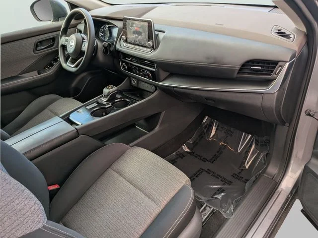 Used 2021 Gray Nissan S image 10