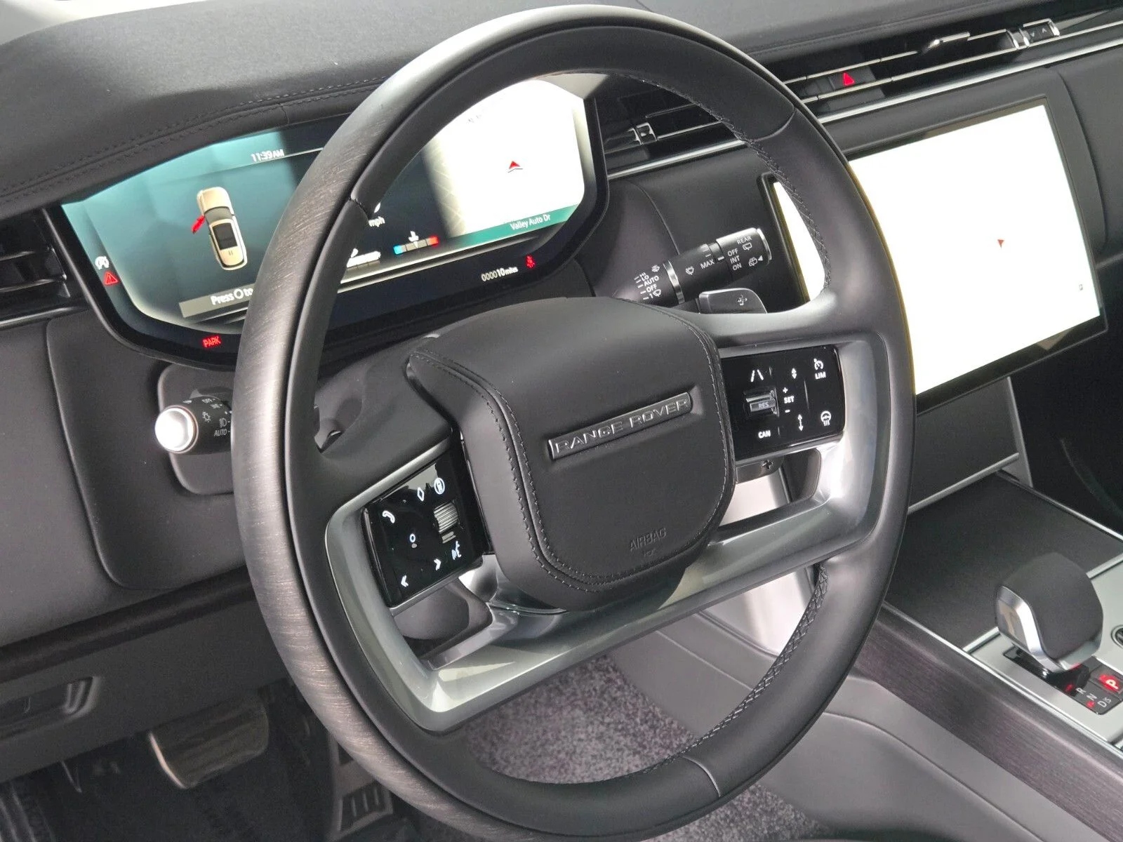 New 2026 Fuji White Land Rover SE image 23