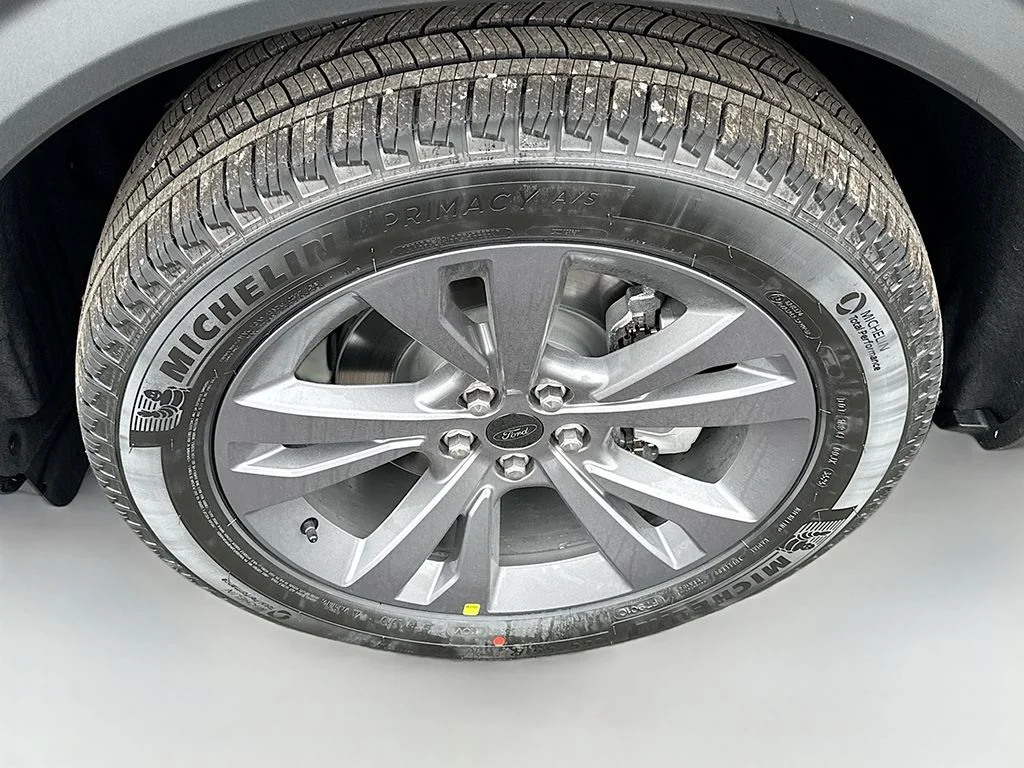 New 2026 Agate Black Metallic Ford Active image 19