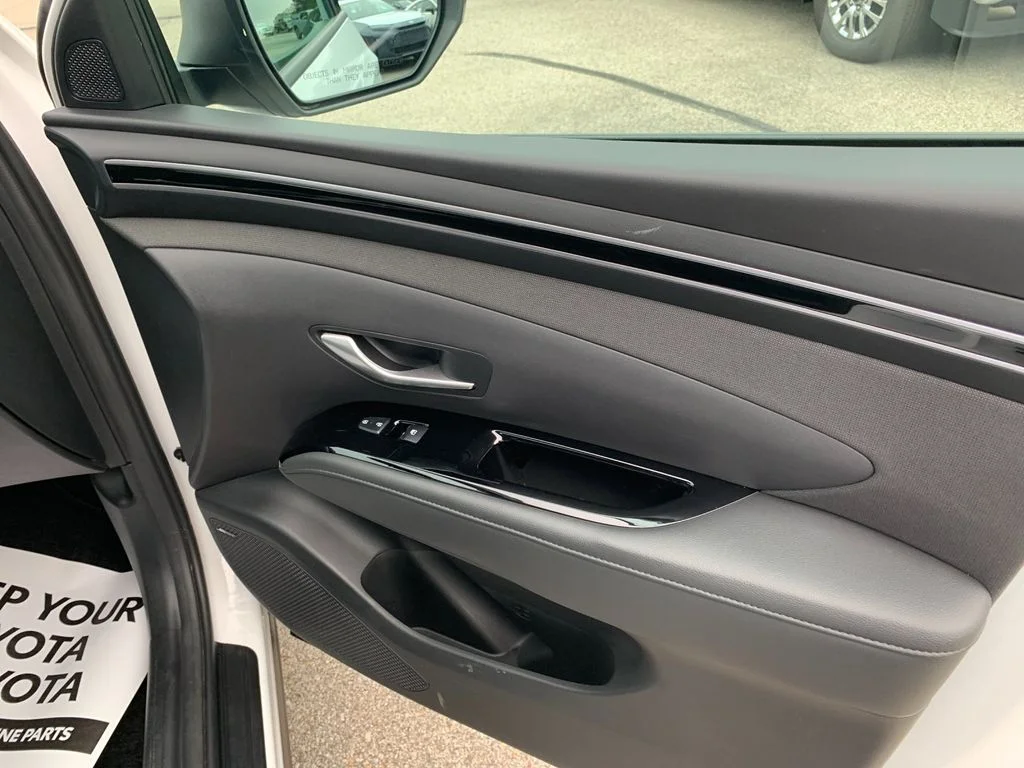 Used 2024 White Hyundai Limited image 19