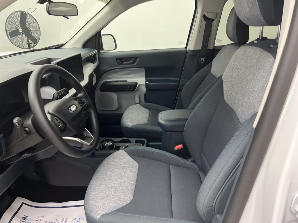 Used 2025 White Ford XLT image 12