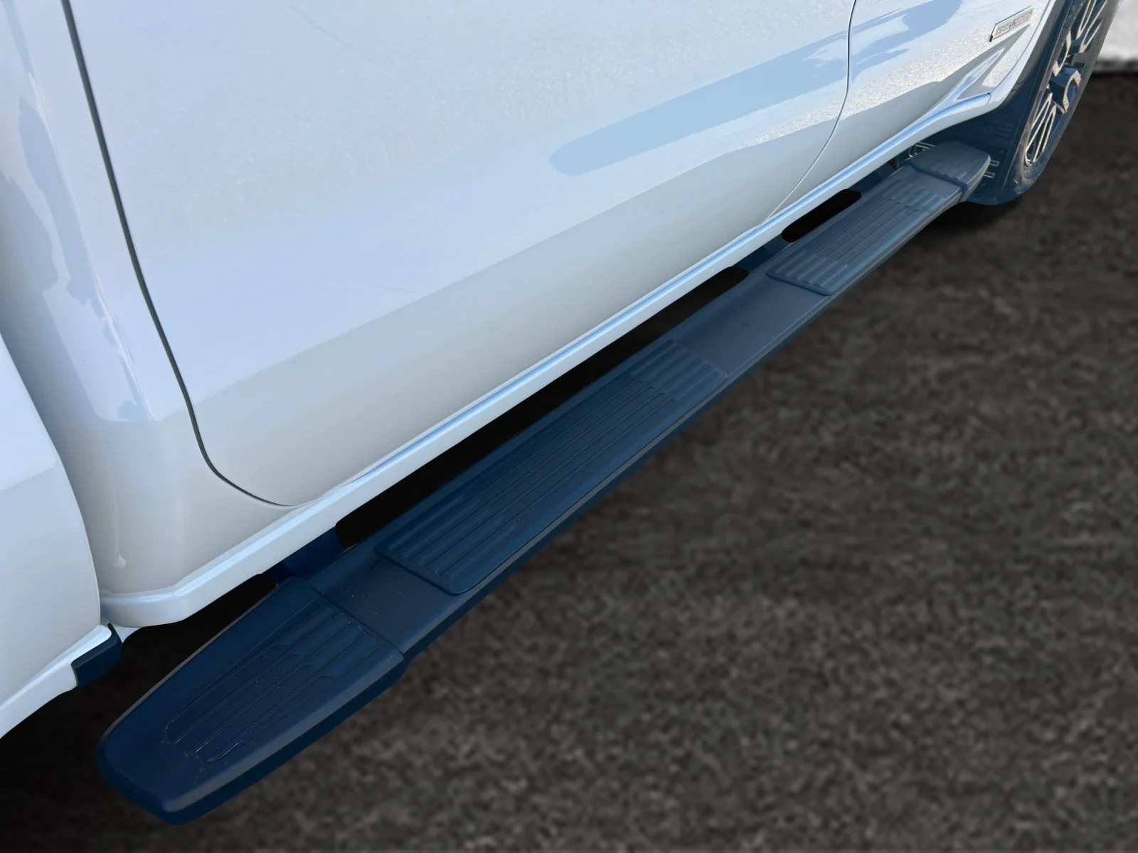 New 2026 Summit White GMC Elevation image 11
